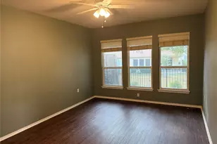 330 Portsmouth Dr, Georgetown, TX 78633 - Photo 10