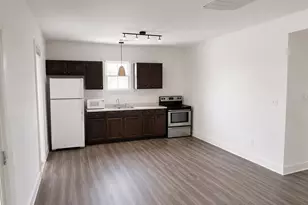 1105 W 40th St, Austin, TX 78756 - Photo 4