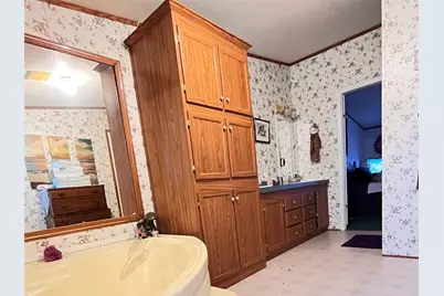 242 Shadow Oak Drive, Bastrop, TX 78602 - Photo 22