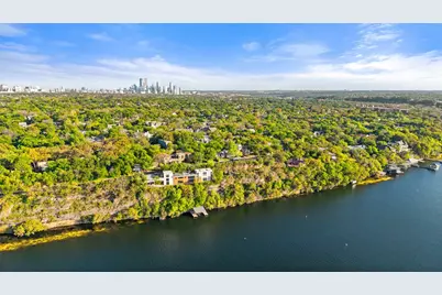 2108 Matthews Drive, Austin, TX 78703 - Photo 4