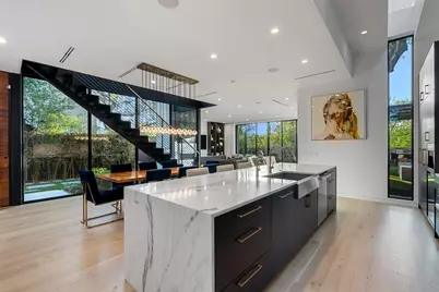 2108 Matthews Drive, Austin, TX 78703 - Photo 12