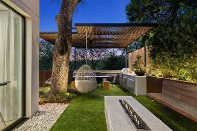 2108 Matthews Drive, Austin, TX 78703 - Photo 34