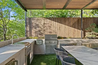 2108 Matthews Drive, Austin, TX 78703 - Photo 30