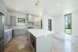 6315 Del Monte Rd, Austin, TX 78741 - Photo 12