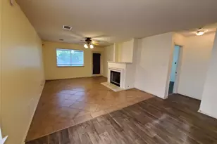 15308 Sarah's Creek Dr, Pflugerville, TX 78660 - Photo 6