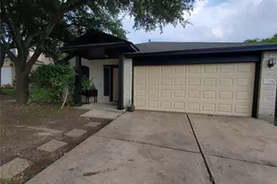 15308 Sarah's Creek Dr, Pflugerville, TX 78660 - Photo 2