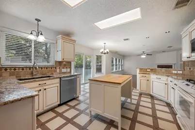 3635 Flora Vista Loop, Round Rock, TX 78681 - Photo 18