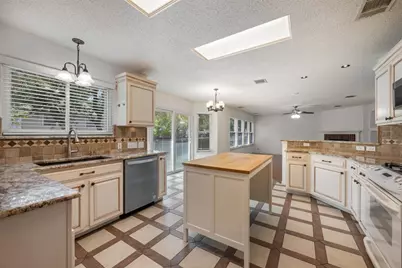 3635 Flora Vista Loop, Round Rock, TX 78681 - Photo 18