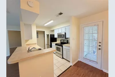 8801 Schick Road #C, Austin, TX 78729 - Photo 10