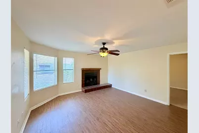 8801 Schick Road #C, Austin, TX 78729 - Photo 4