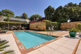 210 Lee Barton Dr, Austin, TX 78704 - Photo 20