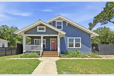 811/ 813 S Commerce Street, Lockhart, TX 78644 - Photo 1
