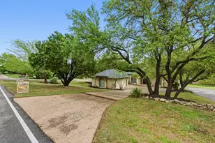 3216 Lakeway Blvd, Austin, TX 78734 - Photo 2