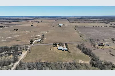10308 N Fm 487, Rockdale, TX 76567 - Photo 24