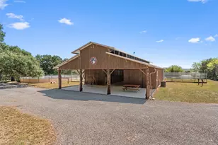 235 Chestnut Crossing, Burnet, TX 78611 - Photo 36