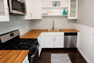 907 E 56th St, Austin, TX 78751 - Photo 8