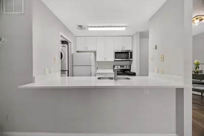 3115 Helms Street #314, Austin, TX 78705 - Photo 18