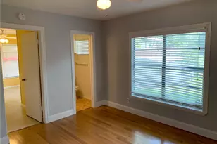 1031 E 44th St, Austin, TX 78751 - Photo 18