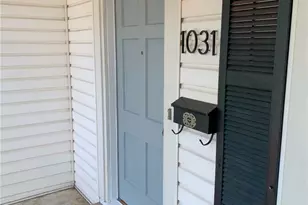 1031 E 44th St, Austin, TX 78751 - Photo 4