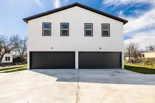 600 Kimbro St, Taylor, TX 76574 - Photo 28