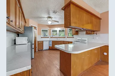 1035 Palomino Road, Kyle, TX 78640 - Photo 6