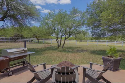 550 Hays Country Acres Road, Dripping Springs, TX 78620 - Photo 34