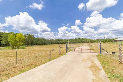 4459 Pettytown Road, Dale, TX 78616 - Photo 1