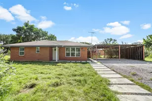 1708 Woodcrest Dr, Marble Falls, TX 78654 - Photo 1