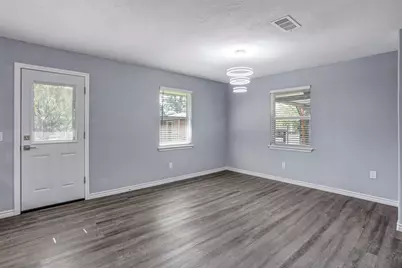 1708 Woodcrest Drive, Granite Shoals, TX 78654 - Photo 10