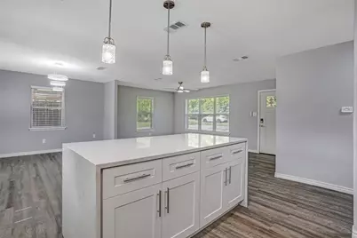 1708 Woodcrest Drive, Marble Falls, TX 78654 - Photo 18