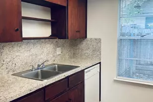422 Chisholm Valley Dr, Round Rock, TX 78681 - Photo 4