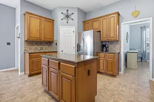 2204 Rio Mesa Dr, Austin, TX 78732 - Photo 16