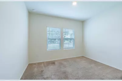 14500 Fitzgibbon Drive, Austin, TX 78725 - Photo 28
