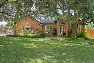 1304 Windcrest Dr, Round Rock, TX 78664 - Photo 1