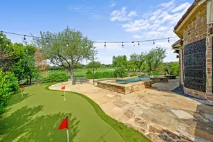 4008 Sugarloaf Dr, Austin, TX 78738 - Photo 2
