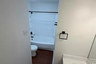 11620 Argonne Forest Trail, Austin, TX 78759 - Photo 8