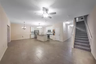 6421 Graymont Dr, Austin, TX 78754 - Photo 8