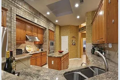 102 Champions Court, Georgetown, TX 78628 - Photo 2