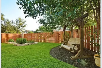 102 Champions Court, Georgetown, TX 78628 - Photo 12