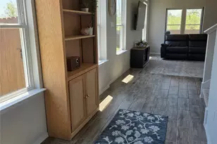236 Blue Agate Ct, Jarrell, TX 76537 - Photo 2