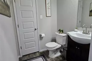 236 Blue Agate Ct, Jarrell, TX 76537 - Photo 10