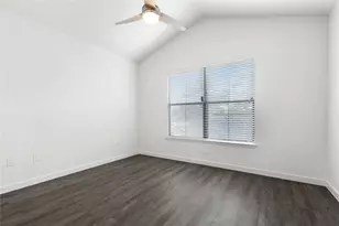 7512 Delafield Ln, Austin, TX 78752 - Photo 10