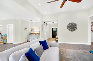 120 Pukoo Dr, Bastrop, TX 78602 - Photo 10