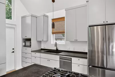 5505 Duval Street #B, Austin, TX 78751 - Photo 14