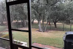 106 Calhoun Ln, Georgetown, TX 78633 - Photo 14