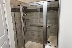 106 Calhoun Ln, Georgetown, TX 78633 - Photo 10