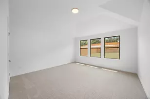 313 Sepulveda St, Hutto, TX 78634 - Photo 12