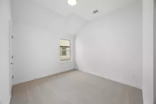 313 Sepulveda St, Hutto, TX 78634 - Photo 22