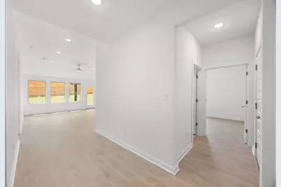 313 Sepulveda Street, Hutto, TX 78634 - Photo 24