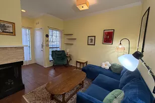 303 W 35th St, Austin, TX 78705 - Photo 2